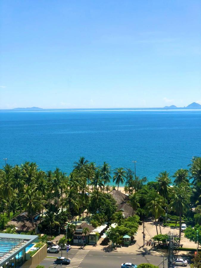 Alana Nha Trang Beach Hotel Exterior foto